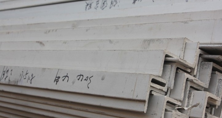 304不銹鋼角鋼需求不旺盛買賣不活潑庫(kù)存不削減